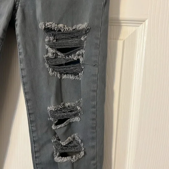 Jeans - Picture 2 of 6